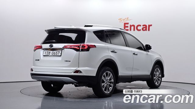 Toyota RAV4 2.5 2WD 4th — пробег 48 480 км — фото 2 из 5