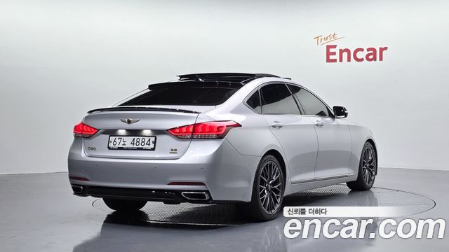 Hyundai Genesis из Кореи Encar