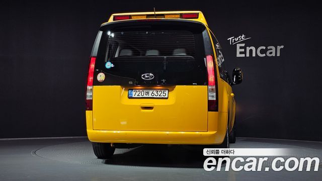 Hyundai Staria из Кореи Encar