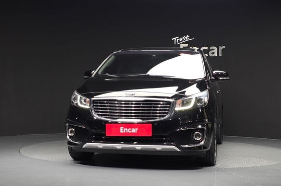 Kia Carnival 9-seater Prestige — пробег 60 351 км — фото 3 из 5