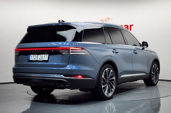 Lincoln Aviator 3.0 Reserve AWD — пробег 64 316 км — фото 2 из 5