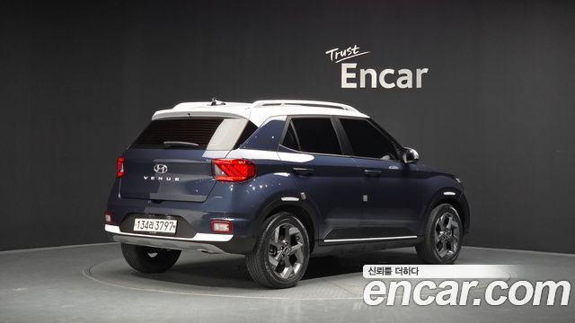 Hyundai Venue из Кореи Encar