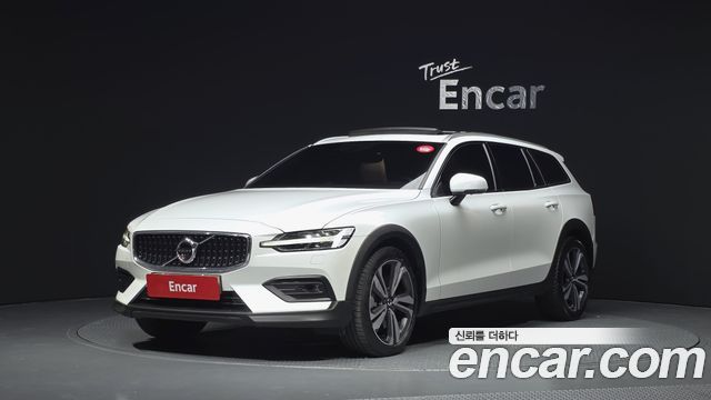 Volvo V60 из Кореи Encar