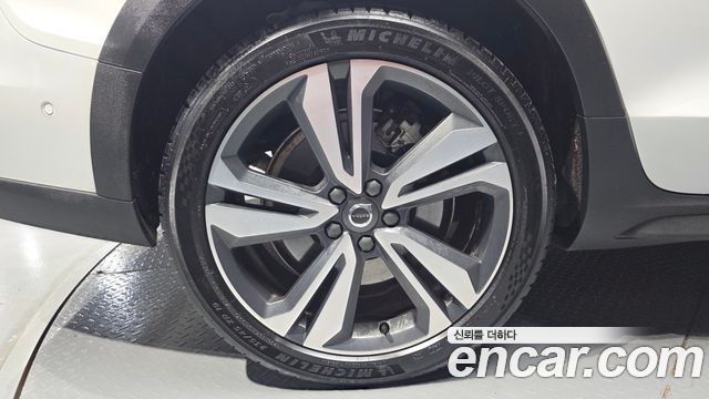 Volvo V60 из Кореи Encar