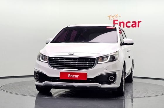 Kia Carnival 9-seater Noblesse — пробег 184 248 км — фото 3 из 5