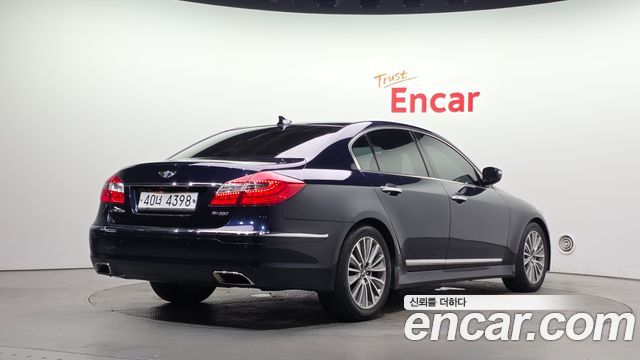 Hyundai Genesis из Кореи Encar