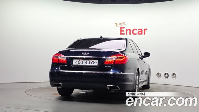 Hyundai Genesis из Кореи Encar
