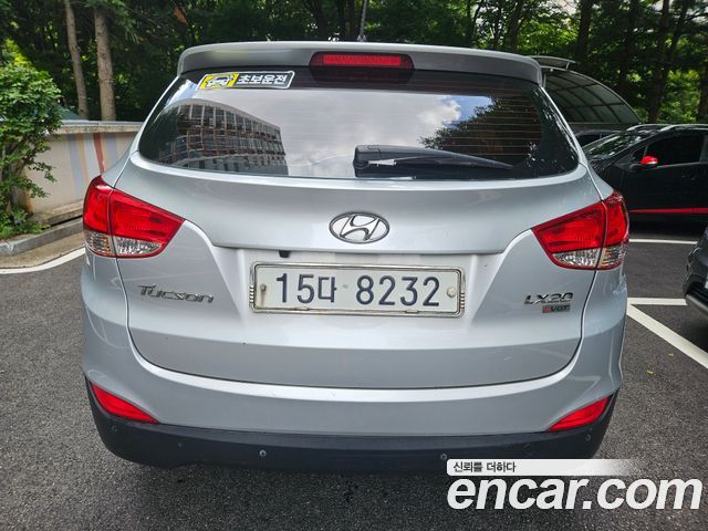 Hyundai Tucson Diesel 2WD LX20 Luxury — пробег 171 295 км — фото 2 из 5
