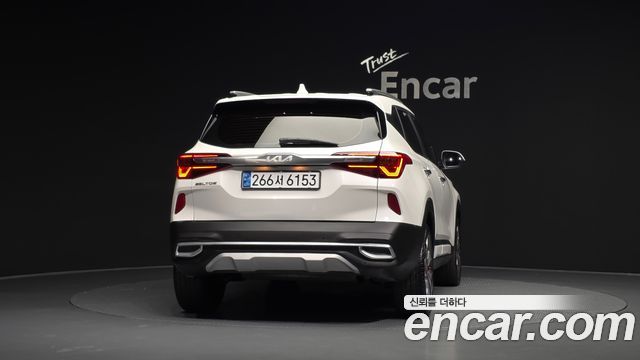 Kia Seltos из Кореи Encar