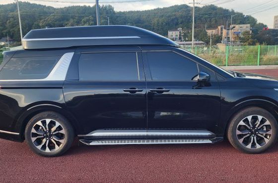 Kia Carnival Diesel 7-Seater Hi-Limousine Signature — пробег 81 500 км — фото 5 из 5