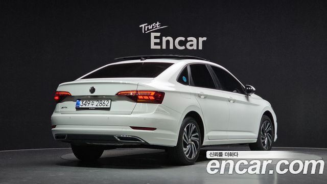 Volkswagen Jetta 1.4 TSI Prestige — пробег 15 495 км — фото 2 из 5