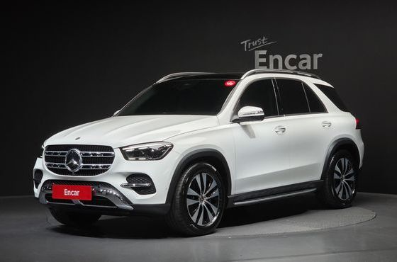 Mercedes-Benz GLE-Class GLE350 4MATIC — пробег 2 688 км — фото 1 из 5