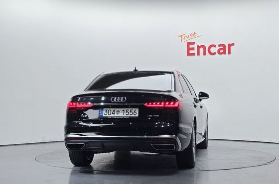 Audi A4 35 TDI Premium — пробег 74 425 км — фото 4 из 5