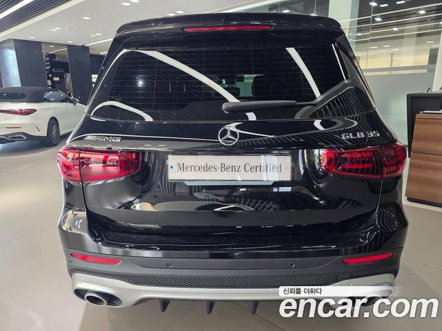 Mercedes-Benz GLB-Class AMG GLB35 4MATIC — пробег 5 730 км — фото 4 из 5