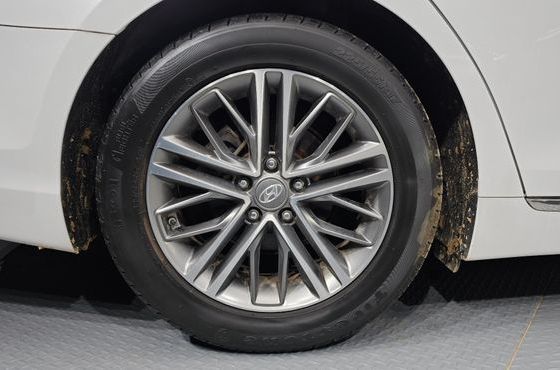 Hyundai Grandeur 3.0 LPi Modern (Rental Car) — пробег 75 354 км — фото 5 из 5