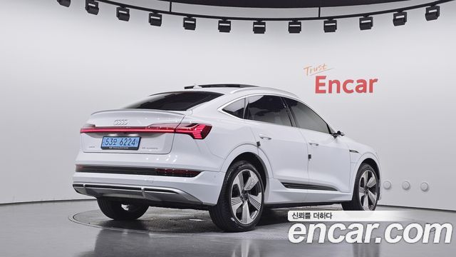 Audi e-tron из Кореи Encar