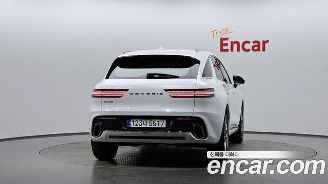 Genesis GV70 из Кореи Encar