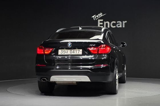 BMW X4 xDrive20d — пробег 93 221 км — фото 4 из 5
