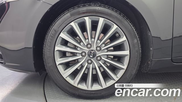 Kia K7 из Кореи Encar