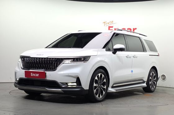 Kia Carnival Gasoline 7-Seater Signature — пробег 27 337 км — фото 1 из 5