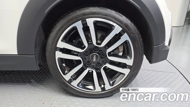 Mini Cooper из Кореи Encar