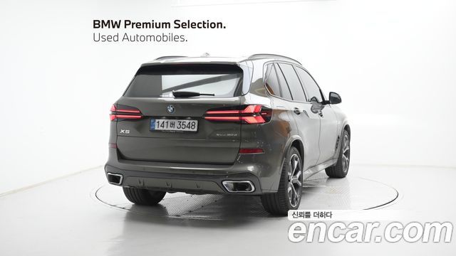 BMW X5 xDrive 30d M Sport — пробег 5 056 км — фото 2 из 5