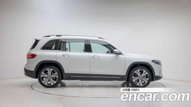 Mercedes-Benz EQB из Кореи Encar