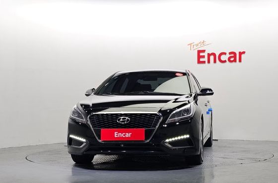 Hyundai Sonata 2.0 HEV Premium — пробег 156 145 км — фото 3 из 5