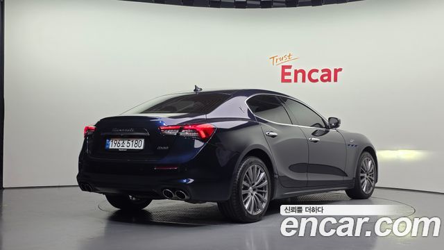 Maserati Ghibli из Кореи Encar