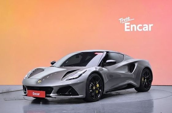 Lotus Emira 2.0 — пробег 3 581 км — фото 1 из 5