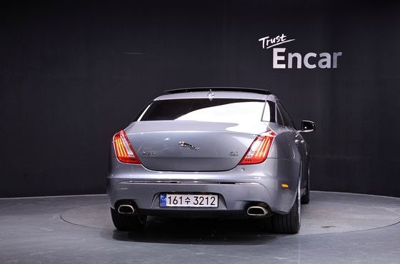 Jaguar XJ 3.0 SC AWD Portfolio LWB X351 — пробег 128 517 км — фото 4 из 5