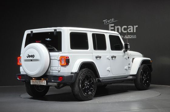 Jeep Wrangler 2.0 Overland 4Door — пробег 74 943 км — фото 2 из 5