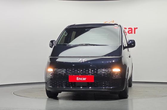 Hyundai Staria Cargo 5-Seater Modern — пробег 16 749 км — фото 3 из 5