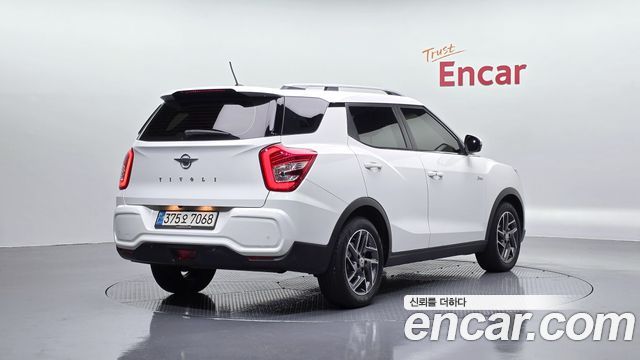Ssangyong TIBOLI из Кореи Encar