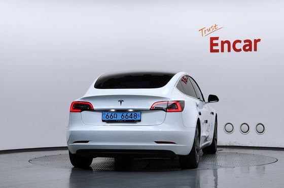 Tesla Model 3 Standard Range Plue RWD — пробег 141 699 км — фото 4 из 5