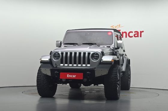 Jeep Wrangler 2.0 Overland 4Door — пробег 86 310 км — фото 3 из 5