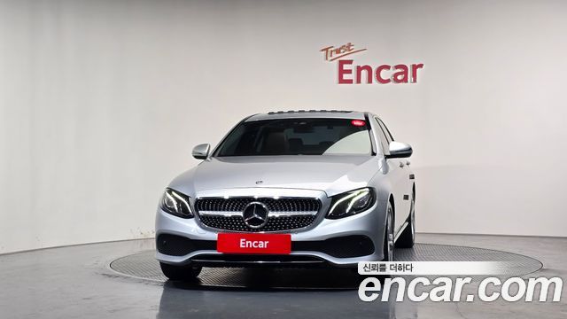 Mercedes-Benz E-Class из Кореи Encar