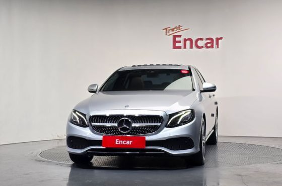 Mercedes-Benz E-Class E200 Avantgarde — пробег 90 504 км — фото 3 из 5