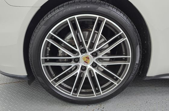 Porsche Panamera 3.0 AWD — пробег 98 554 км — фото 5 из 5