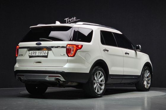 Ford Explorer 2.3 Limited 4WD 5th — пробег 154 793 км — фото 2 из 5