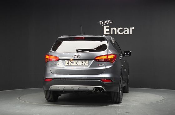 Hyundai Santafe Diesel(e-VGT) 2.2 4WD Exclusive — пробег 93 072 км — фото 4 из 5