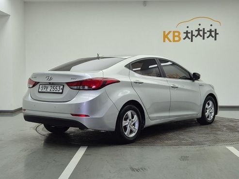 Hyundai AVANTE 1.6 VGT Style — пробег 155 473 км — фото 4 из 5