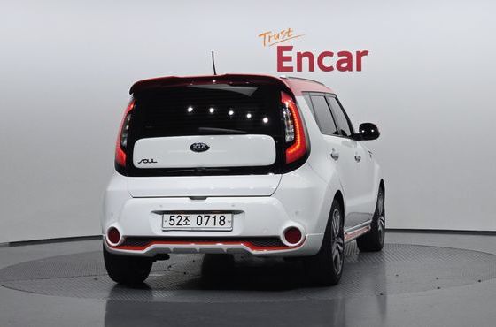 Kia Soul 1.6 GDi Prestige Redzone — пробег 95 270 км — фото 4 из 5