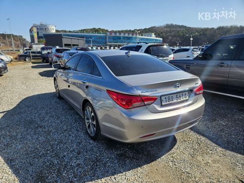 Hyundai Sonata CVVL Modern — пробег 193 673 км — фото 3 из 5
