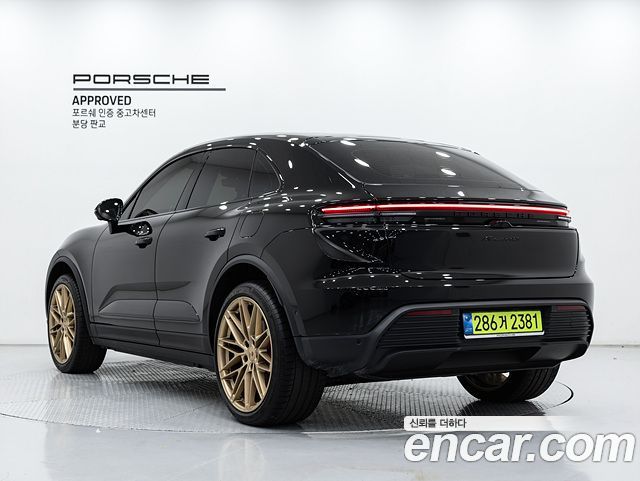 Porsche Macan 4S — пробег 7 880 км — фото 2 из 5