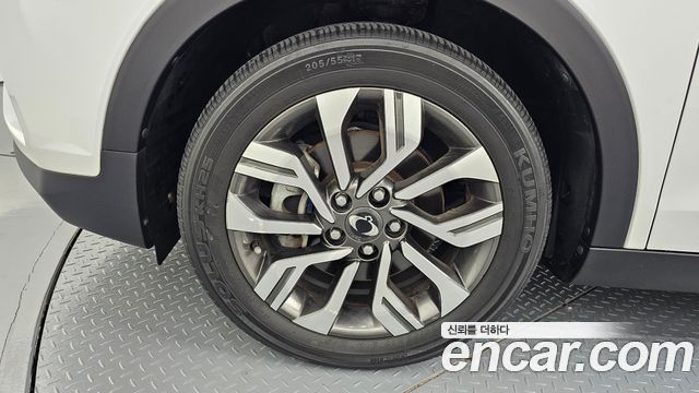 Ssangyong TIBOLI из Кореи Encar
