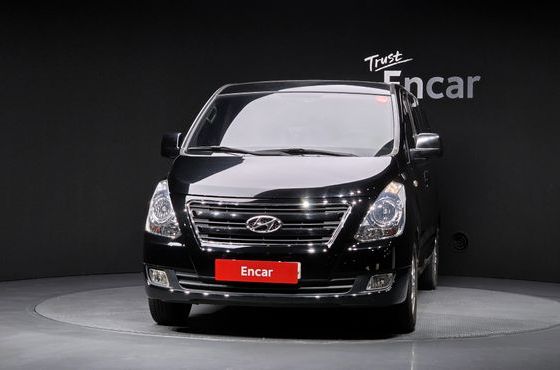 Hyundai Starex 12-Seater Wagon Smart Stardard — пробег 129 365 км — фото 3 из 5