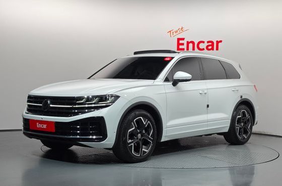 Volkswagen Touareg 3.0 TDI Prestige — пробег 32 609 км — фото 1 из 5
