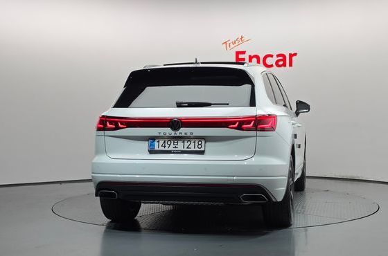 Volkswagen Touareg 3.0 TDI Prestige — пробег 32 609 км — фото 4 из 5