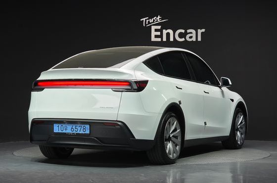 Tesla Model Y Long Range AWD — пробег 17 614 км — фото 2 из 5